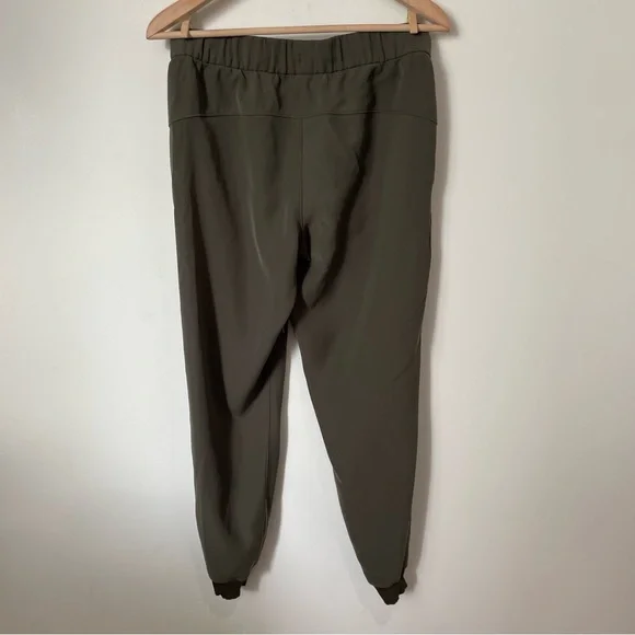 Lululemon On the Fly Jogger Dark Olive Size 6 - Picture 7 of 10